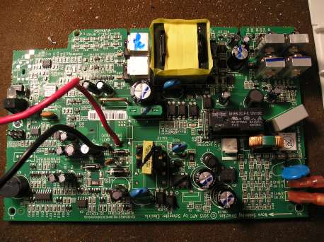 APC Back-UPS Connect BGE70 Circuit Board (scaled, click to see larger)